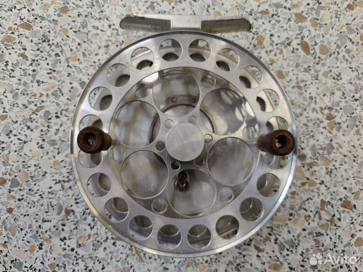 Катушка рыболовная инерционная СССР, ручная работа