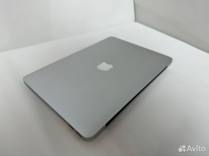 Отличный MacBook Pro 13