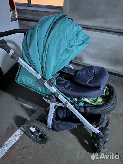 Прогулочная коляска
