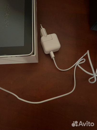 iPad 1-вы 64 GB