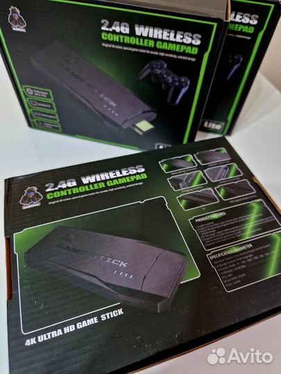 Игровая приставка на 10 тыс. игр