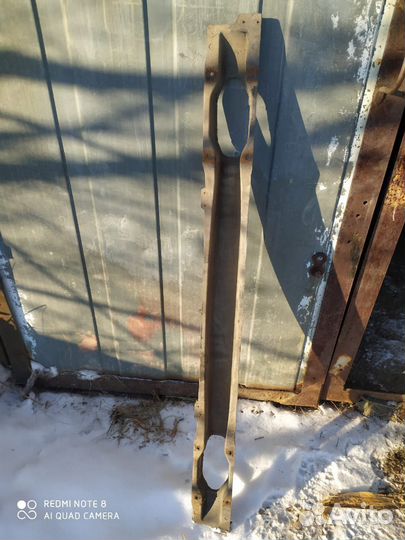 Усилитель бампера