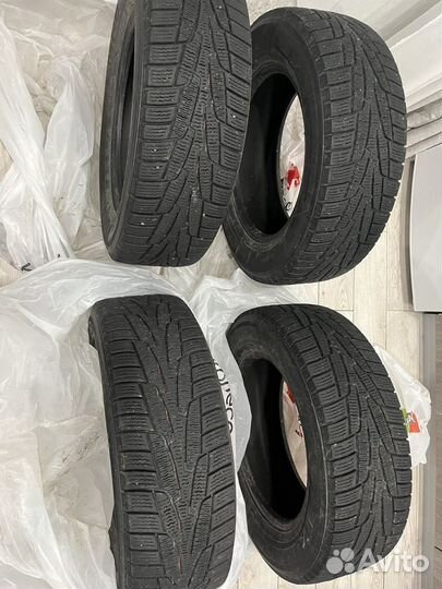 Kumho I'Zen KW31 215/65 R16