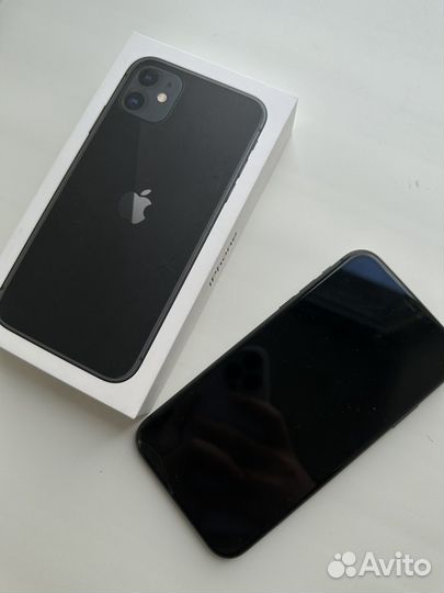 iPhone 11, 64 ГБ
