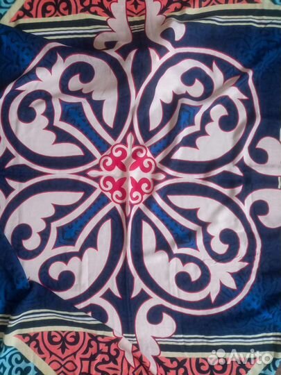 Платок шаль палантин новый
