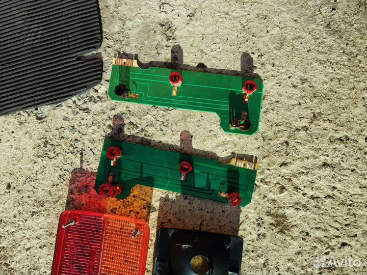 Фонари задние с платами ваз 2105