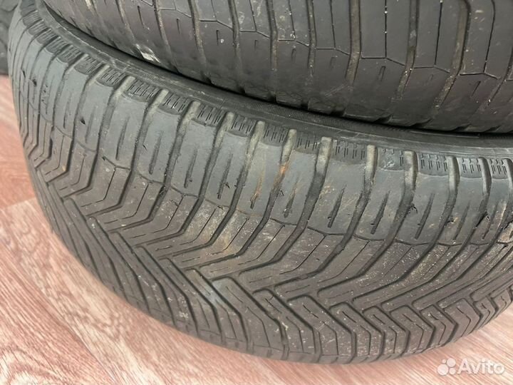 Michelin CrossClimate 215/55 R17