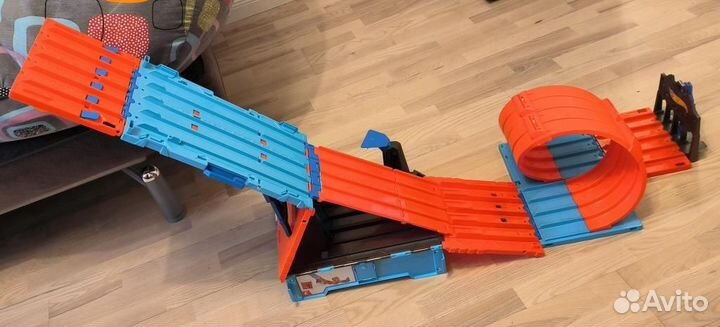 Игровая трасса Hot Wheels “Эпичная гонка”