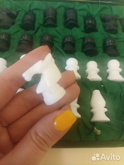 Шахматы ручной работы из мрамора