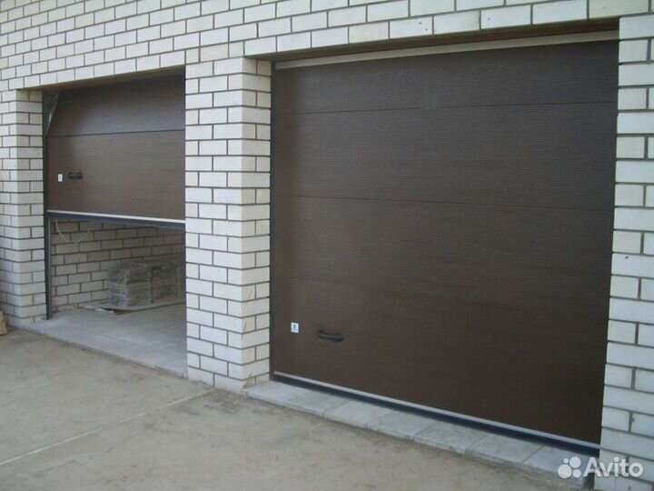 Секционные ворота