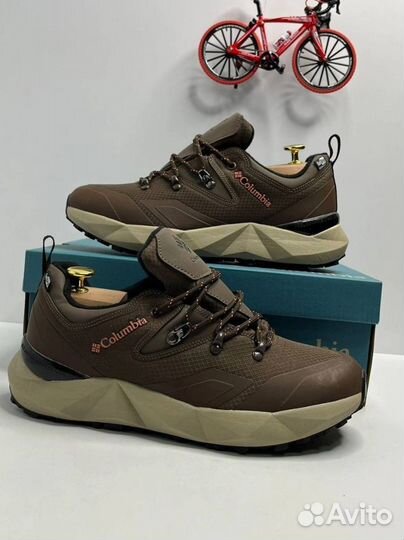 Кроссовки Columbia стильные