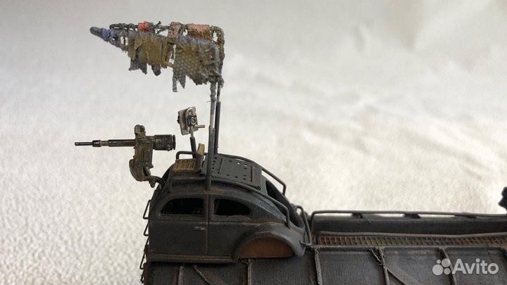 MAD MAX - WAR RIG 1:64