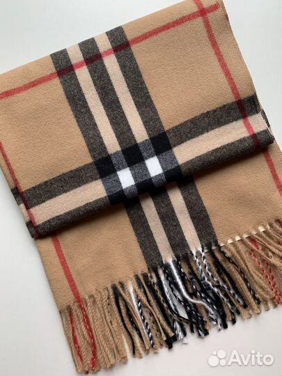 Палантин шерстяной с кисточками