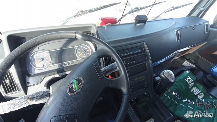 Zoomlion ZTC300V, 2025