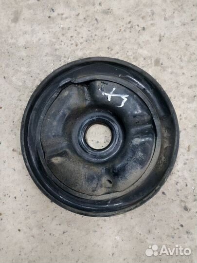 Чашка пружины перед. Mitsubishi Outlander XL