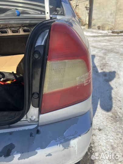 Фонари на hyundai accent 2