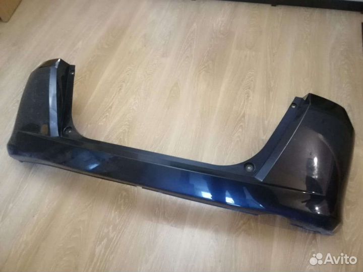 Задний бампер на Honda Freed