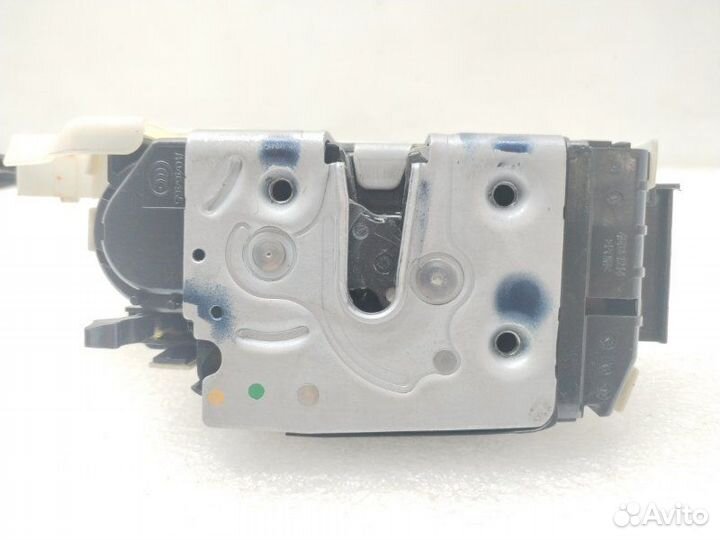 Замок двери задний правый Mercedes-Benz Cls-Class