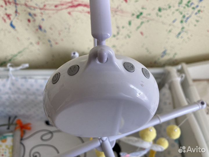 Мобиль на кроватку из фетра