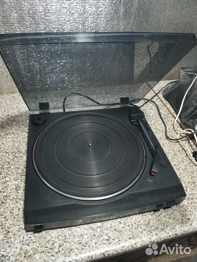 Проигрыватель винила