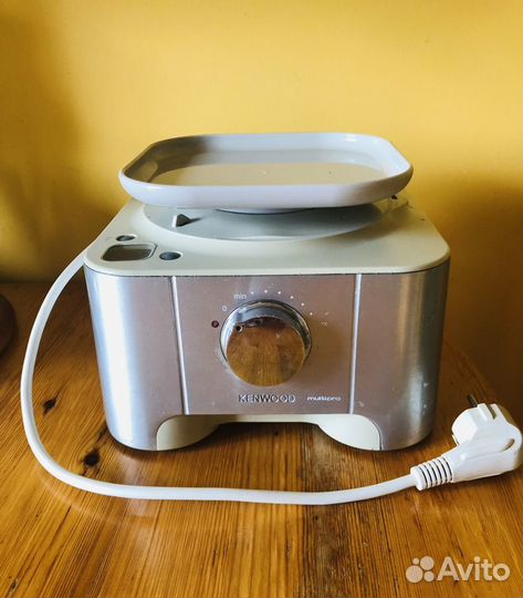 Кухонный комбайн Kenwood FP950