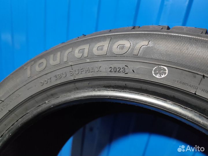 Tourador Winter Pro TSS1 235/50 R18