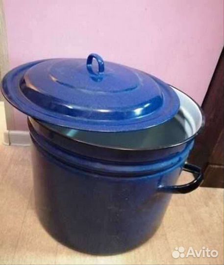 Кастрюля эмалированная