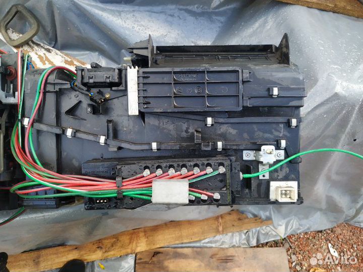 Корпус отопителя печки Mercedes-Benz E-Class W210