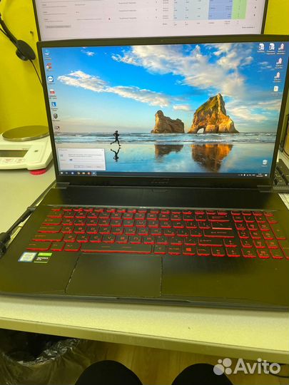 Игровой ноутбук MSI GF75 Thin 9scsr