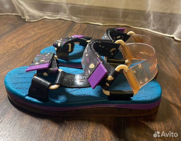 Сандалии Melissa для девочки