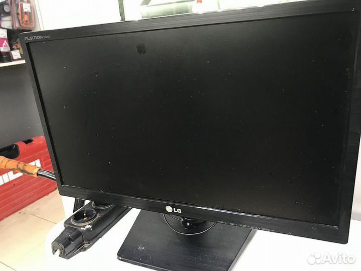 Мониторы LG E2242C