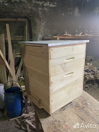 Улей для пчел на 12 рамок с магазином и рамками
