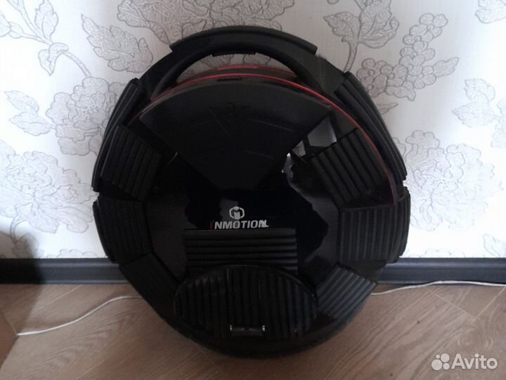 Моноколесо inmotion v8