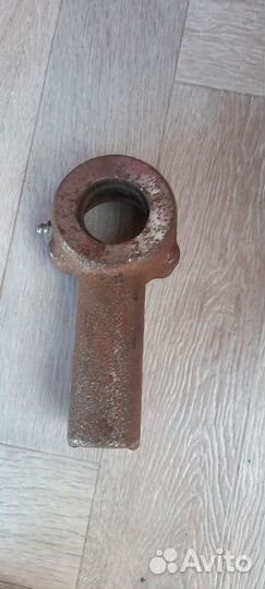 Наконечник поперечной тяги на Камаз