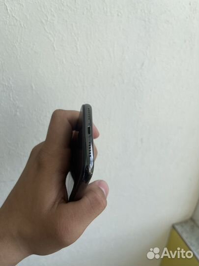 iPhone X, 64 ГБ