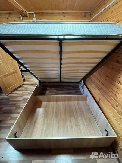 Двухъярусная кровать бу