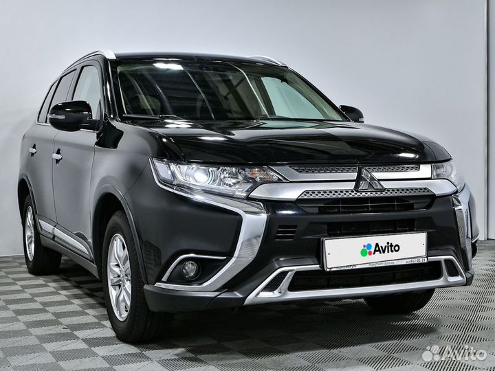 Mitsubishi Outlander 2.0 CVT, 2019, 90 379 км