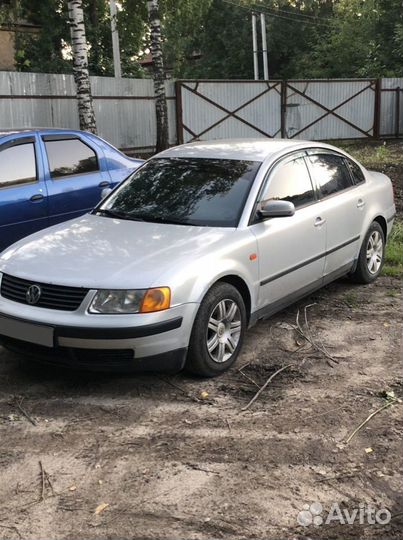 Volkswagen Passat 1.6 МТ, 1997, 360 000 км