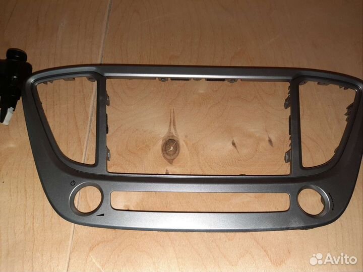 Штатная магнитола на hyundai solaris 2017