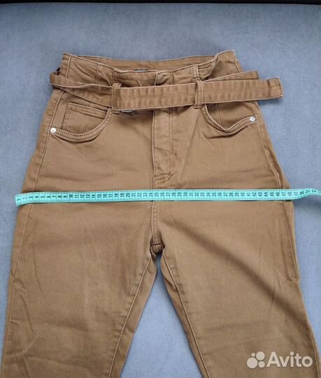 Джинсы Bershka 44