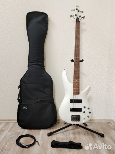 Бас гитара Ibanez SR300