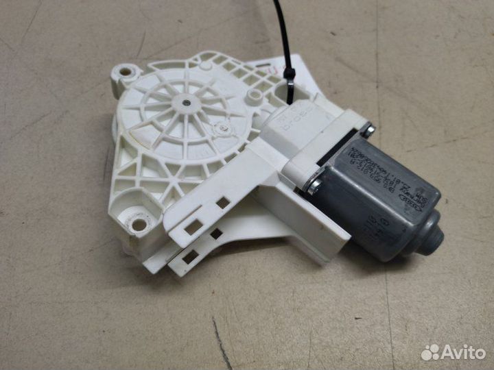 Моторчик стеклоподъемника задний правый Audi A6 C7