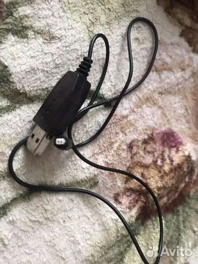 Вертолет на пульте управления