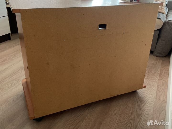 Тумба под телевизор