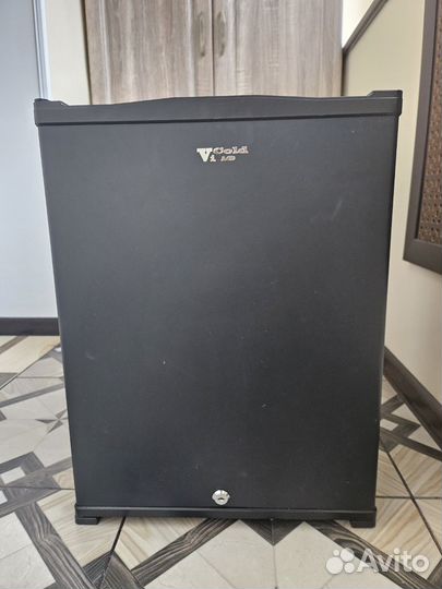 Холодильник мини-бар Cold Vine MCA