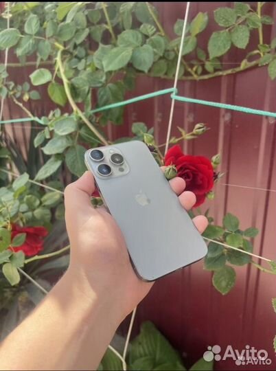 iPhone Xr в корпусе 15 pro 128 gb