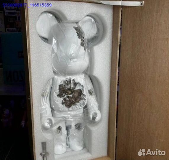 BearBrick 70 см “Crystal”MedicomToy (Арт.11248)