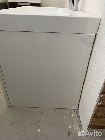 Тумба для ванной с раковиной