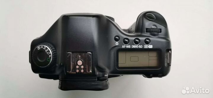 Зеркальный фотоаппарат Canon eos 5D