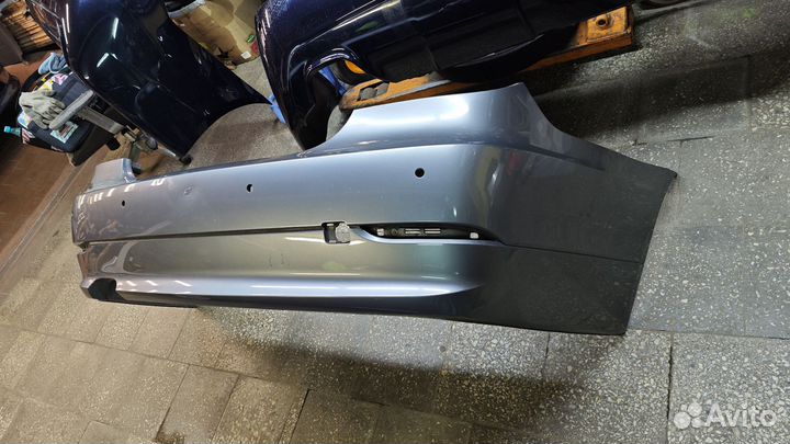 BMW 5 e60 бампер задний A52 под pdc